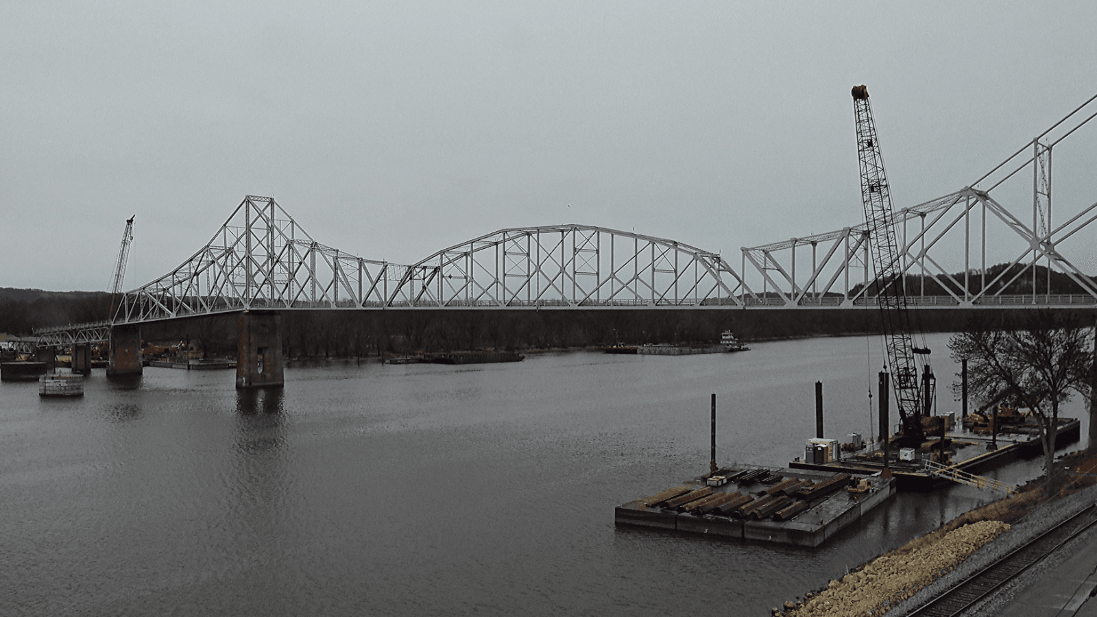 DOT providing water taxi service with Lansing Bridge closed indefinitely
