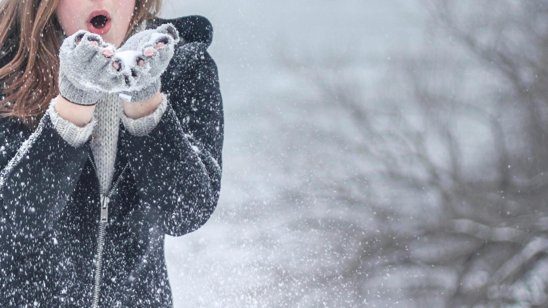 Mother Nature Shows Her Love With A Valentine’s Day Snow Storm