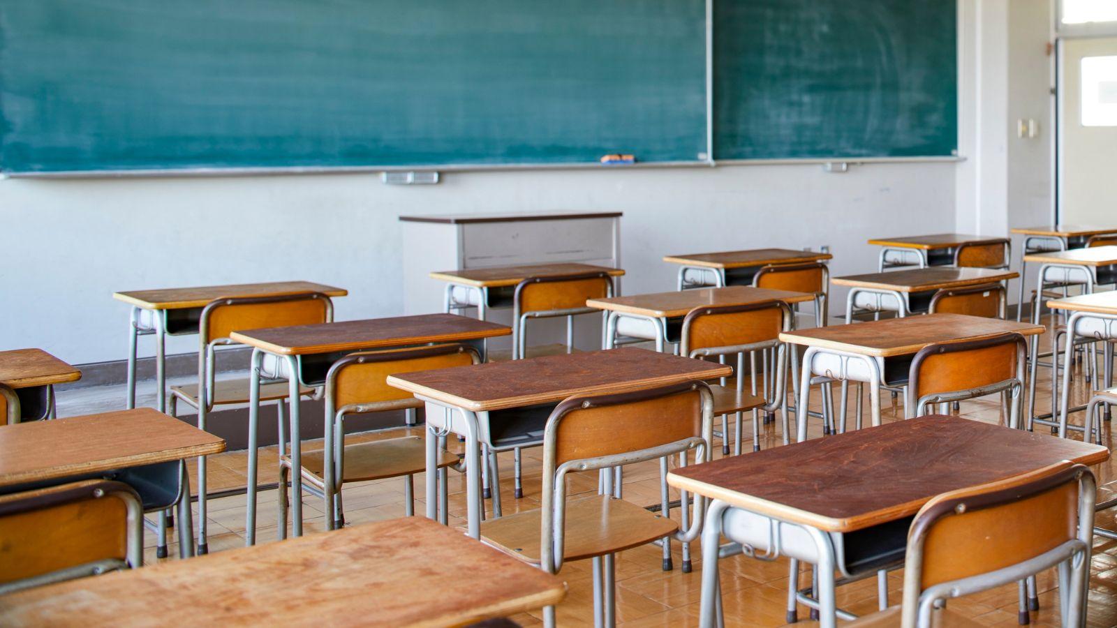 Hudson School Board Votes to Close Two Elementary Schools